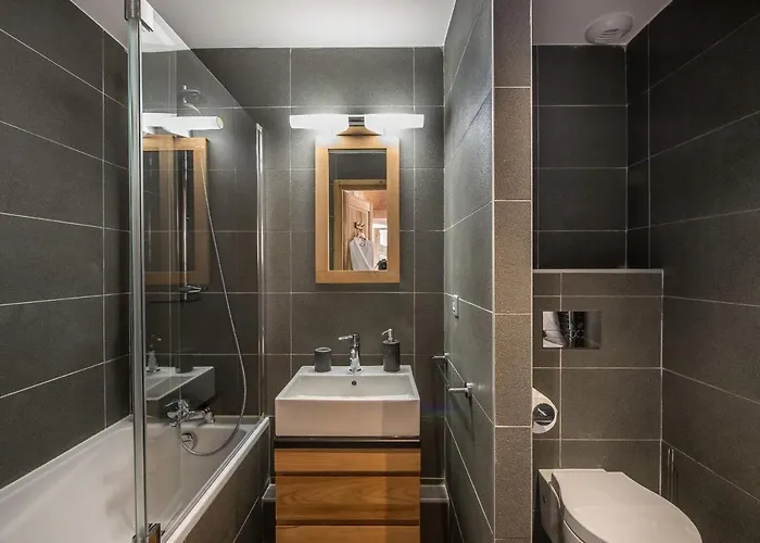 Duplex De Charme 4 Avec Wifi Et Parking A Moriond - Fr-1-563-4